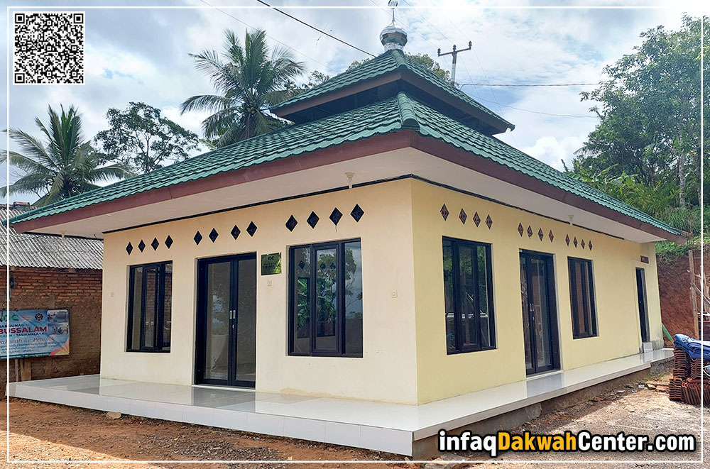 IDC Bangun Masjid Senilai Rp120 Juta dan Wakaf Speaker Rp4 Juta di Desa Sinargalih Tasikmalaya